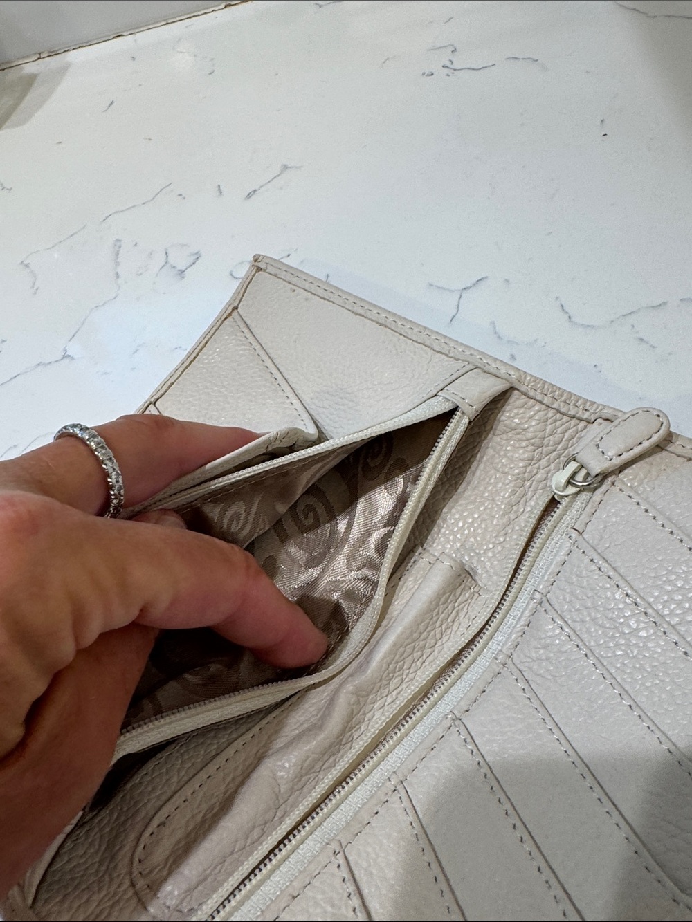 Brighton Cream Pebbled Leather Ferrara Fold Wallet with Embossed Medallion - Picture 9 of 13